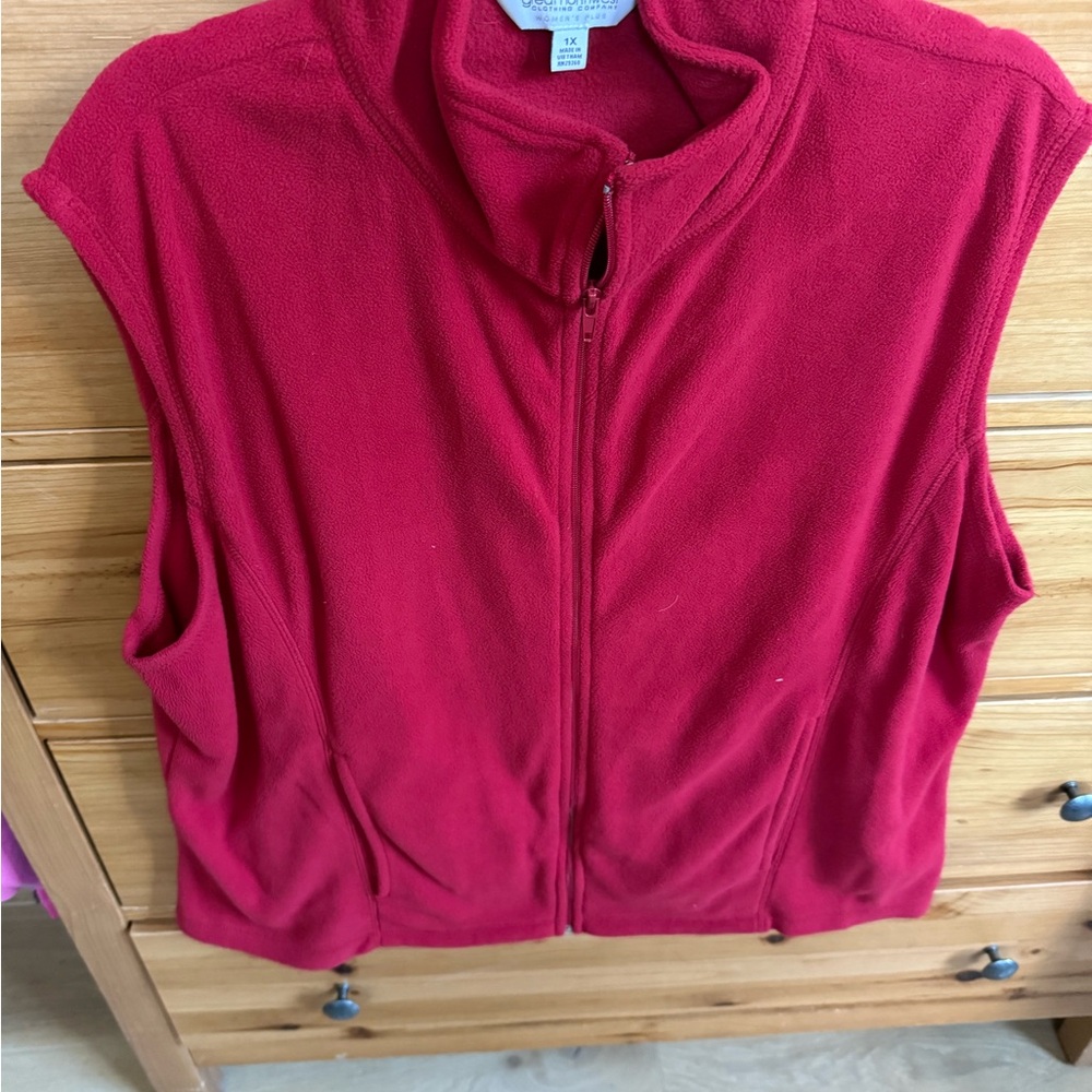 Great Northwest Clothing Company Women's Red Vest